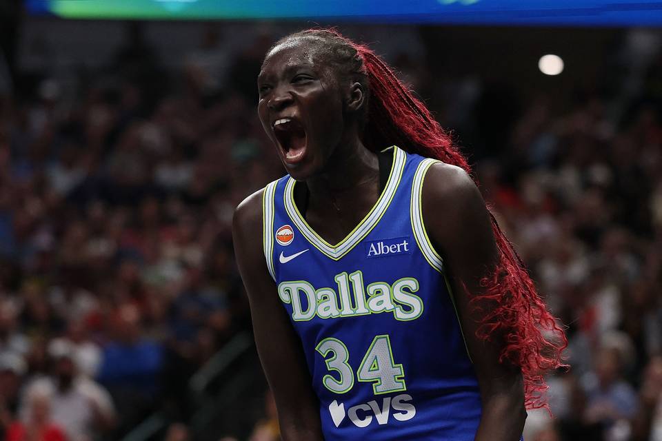 Awak Kuier loistaa WNBA:ssa – suomalaispelaajalle peliaikaennätys ja joukkueen ennätys Awak Kuier loistaa WNBA:ssa – suomalaispelaajalle peliaikaennätys ja joukkueen ennätys 1
