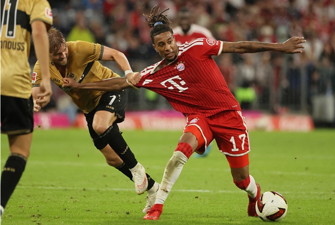Bayern Munich 5-1 Stuttgart: Vagnoman scores twice as hosts open Bundesliga campaign with victory 1