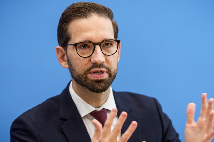 Berlin rejects report on plans to fund UK and French nuclear weapons 2 Berlin rejects report on plans to fund UK and French nuclear weapons 1