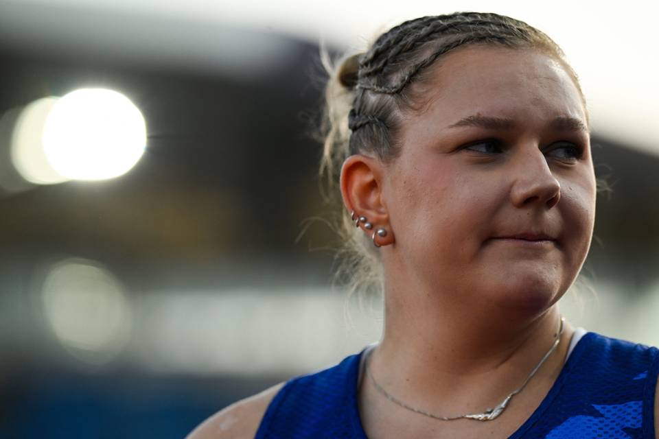 Emilia Kangas koki pettymyksen finaaliesityksessään, vaikka saavutti kauden tasonsa. Emilia Kangas koki pettymyksen finaaliesityksessään, vaikka saavutti kauden tasonsa. 1