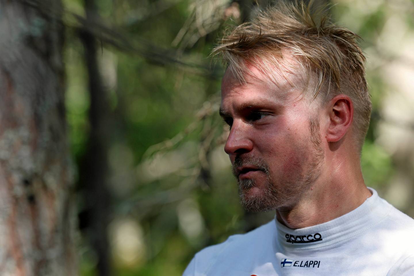Esapekka Lapin uran jatko herättää tunteita: "Joukkue jaksaa valittaa" Esapekka Lapin uran jatko herättää tunteita: "Joukkue jaksaa valittaa" 1