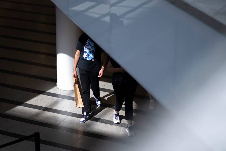 Etla: Julkisen talouden tasapainottamisessa tulisi keskittyä menoerien vähentämiseen. Etla: Julkisen talouden tasapainottamisessa tulisi keskittyä menoerien vähentämiseen. 1