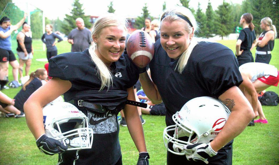 Evi Laajapuro, Steelersin entinen pelaaja, pyrkii Euroopan mestaruuteen lauantaina. Evi Laajapuro, Steelersin entinen pelaaja, pyrkii Euroopan mestaruuteen lauantaina. 1