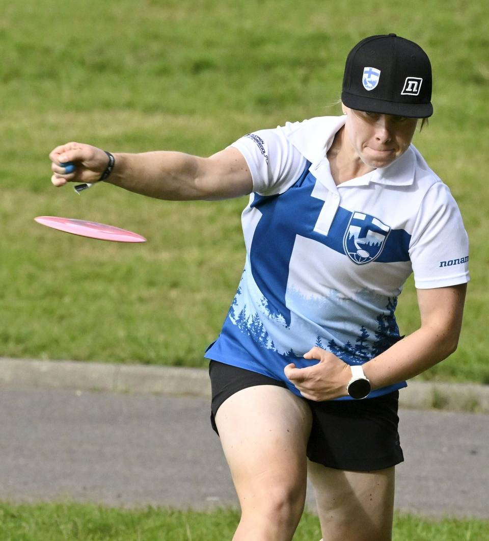 Heidi Laine vahvisti MM-valmiuttaan kahdella oheiskilpailujen mitalisijalla. Heidi Laine vahvisti MM-valmiuttaan kahdella oheiskilpailujen mitalisijalla. 1