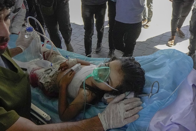 Israelin ilmaiskussa Gazan kaupungin poliisikeskukseen kuoli yhdeksän palestiinalaista. 1