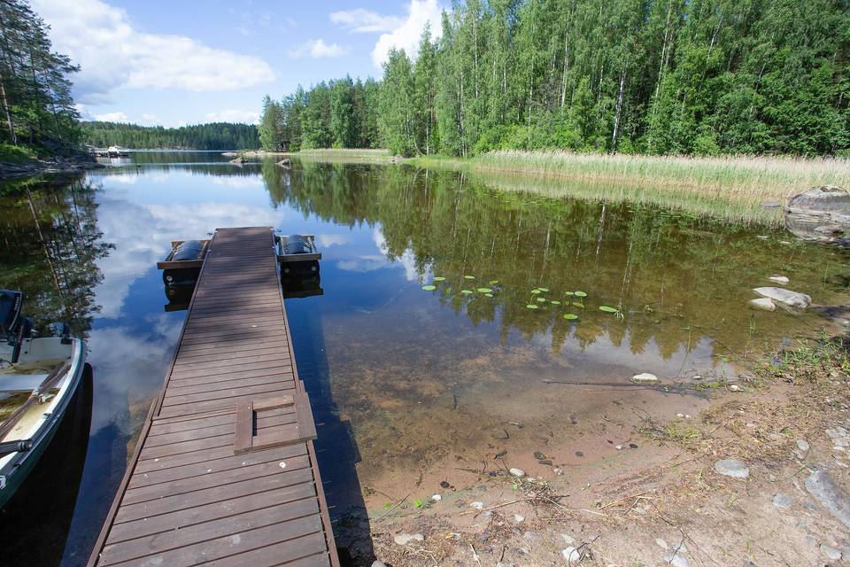 Kuivuus jatkuu itäisellä alueella, Saimaan vedenpinta edelleen puoli metriä tavanomaista alhaisempi. Kuivuus jatkuu itäisellä alueella, Saimaan vedenpinta edelleen puoli metriä tavanomaista alhaisempi. 1