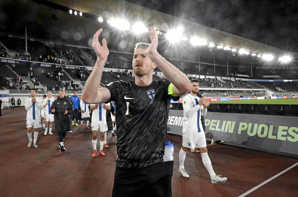 Kuva: Lukas Hradecky on yksi mahdollinen vaihtoehto entisen seuransa maalivahtipaikalle. Kuva: Lukas Hradecky on yksi mahdollinen vaihtoehto entisen seuransa maalivahtipaikalle. 1