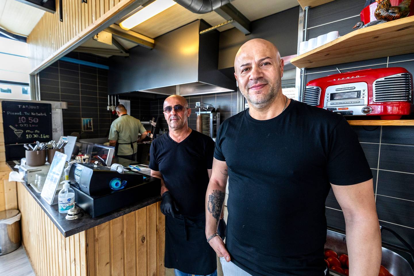 Lahden pizzerian ruokatilauksesta löytyi hiekkaa – ravintola huolestunut ruokalähetysten turvallisuudesta 1