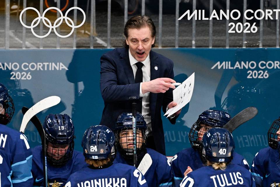 Naisleijonat jäi ilman maaleja Ruotsia vastaan EHT-turnauksen päätöksessä – "Tämä on maalintekopeli, ja siihen on löydettävä ratkaisuja." 1