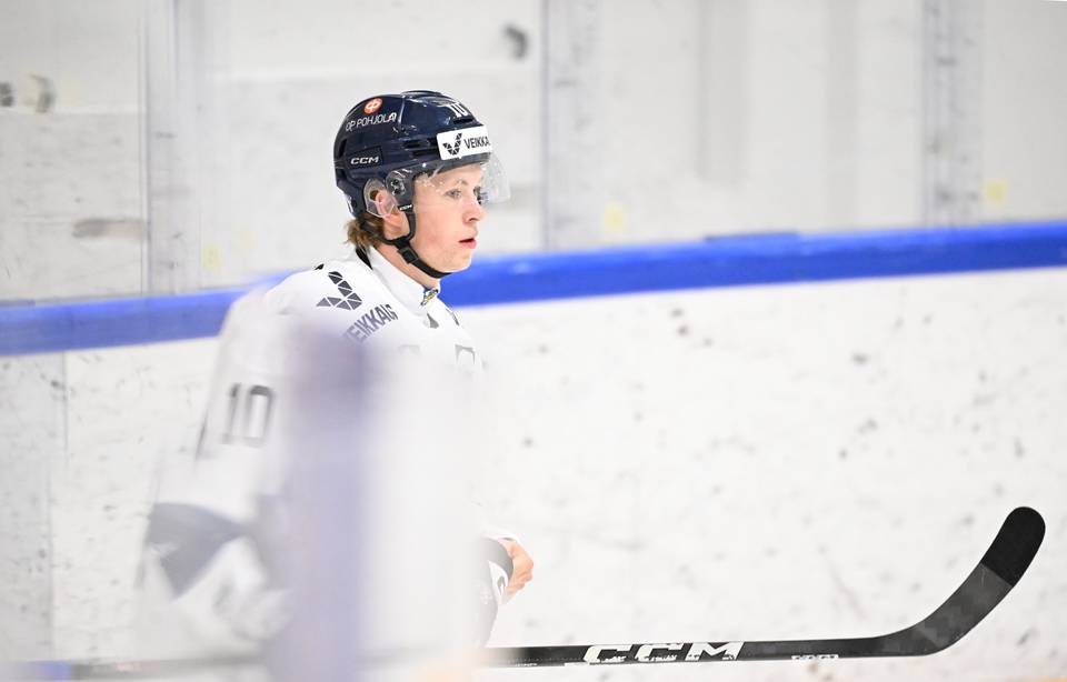 Nuoret Leijonat aloitti kotiturnauksensa tappioilla Slovakiaa vastaan. 1