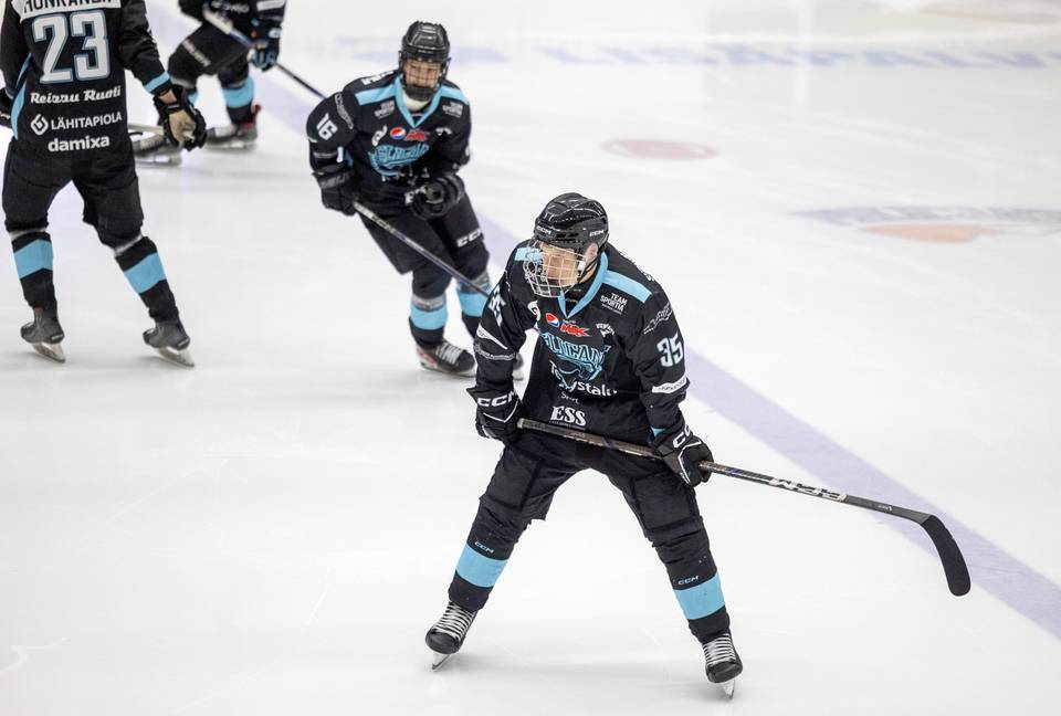 Pikkuleijonat aloitti Hlinka Gretzky Cupin voitolla Saksasta – katso maalit Pikkuleijonat aloitti Hlinka Gretzky Cupin voitolla Saksasta – katso maalit 1