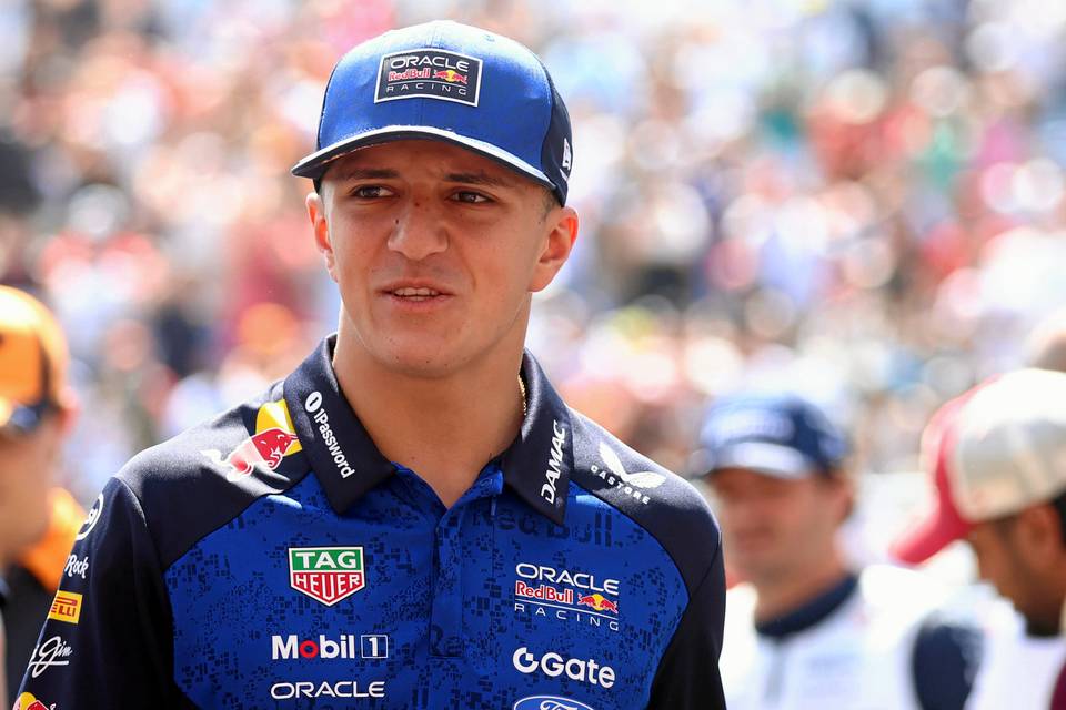 Red Bullille huonoja uutisia F1-osakilpailua ennen 1