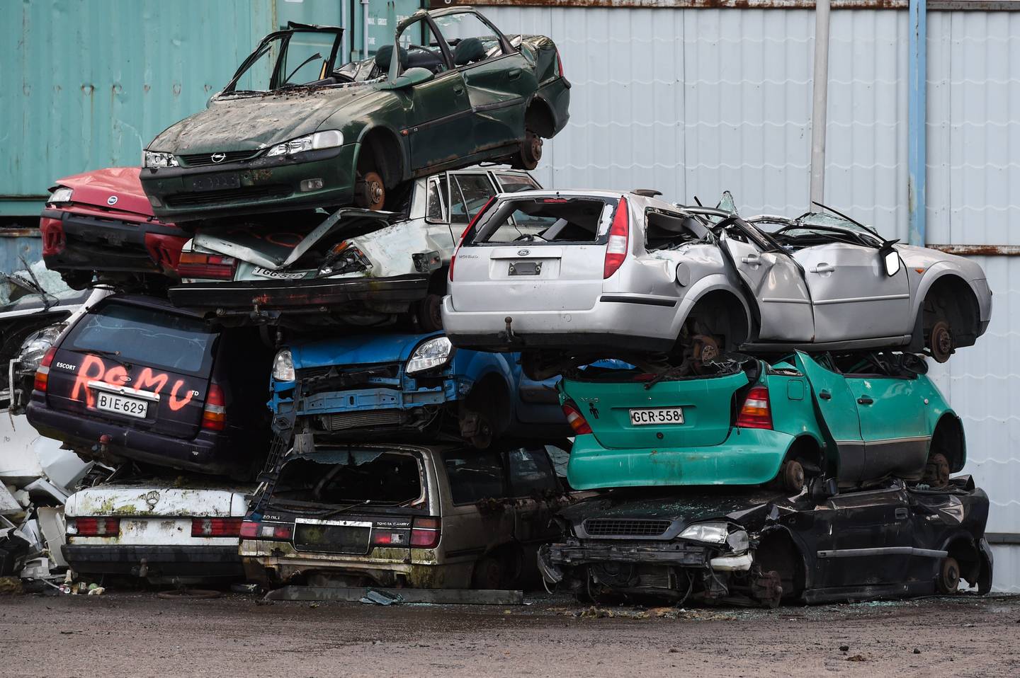 Romutuspalkkioiden kysyntä kasvoi hieman heinäkuussa – sähköautot ovat suosituimpia hankintoja. Romutuspalkkioiden kysyntä kasvoi hieman heinäkuussa – sähköautot ovat suosituimpia hankintoja. 1