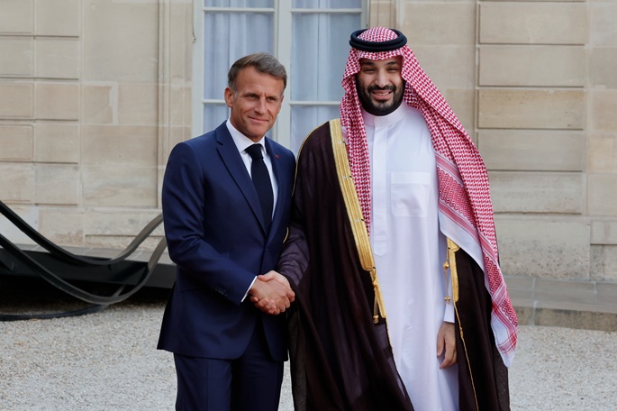 Saudi Aramco solmi sopimuksia ranskalaisyritysten kanssa, joiden arvo on 3,7 miljardia dollaria. 1