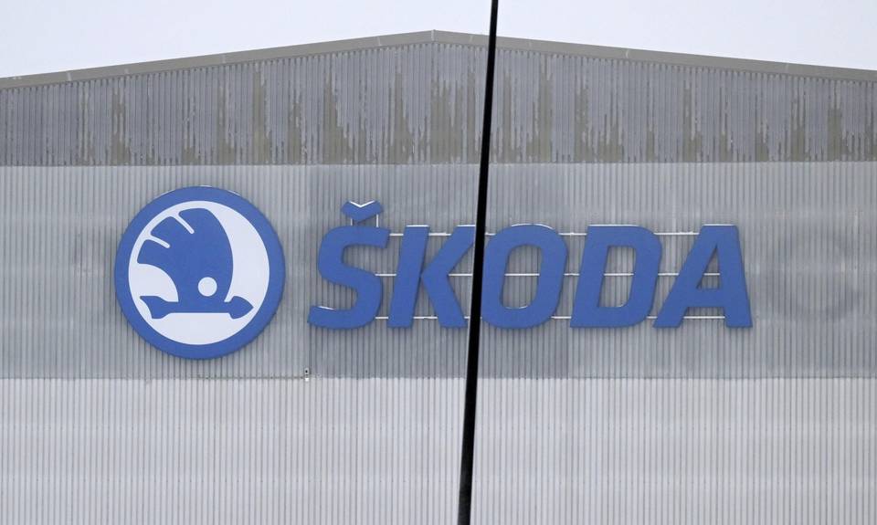 Skoda Transportation luopuu uusien metrojunien hankintakilpailusta – perustelee päätöksensä huolellisella tasapuolisuuden huomioimisella. Skoda Transportation luopuu uusien metrojunien hankintakilpailusta – perustelee päätöksensä huolellisella tasapuolisuuden huomioimisella. 1
