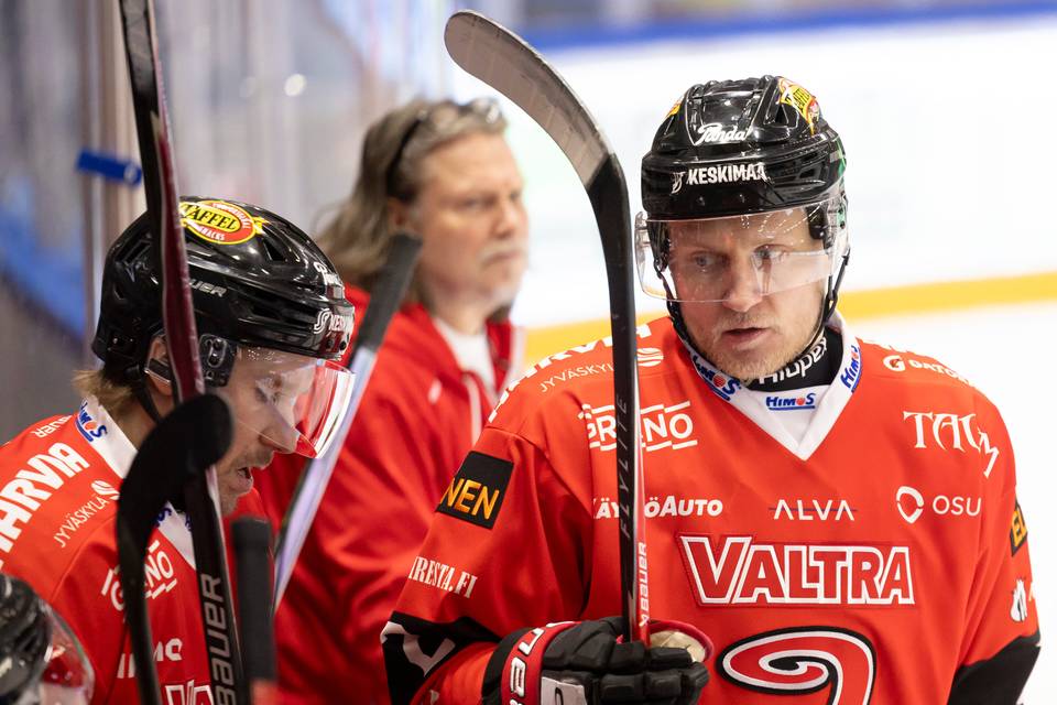 Ässät lisää puolustukseen liigakokemusta Ässät lisää puolustukseen liigakokemusta 1