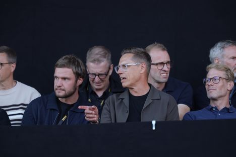 Stubb ja Barkov Eppu Normaalin jäähyväisillä 1
