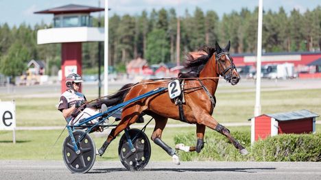 Suomalaistähdeltä upea paluu – ”Onko koskaan näyttänyt paremmalta?” 1