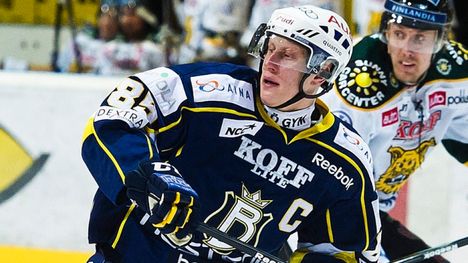 Toni Kähkönen jäi pelaajana yksin mielensä kanssa – nyt hän auttaa muita urheilijoita 4 Toni Kähkönen jäi pelaajana yksin mielensä kanssa – nyt hän auttaa muita urheilijoita 3