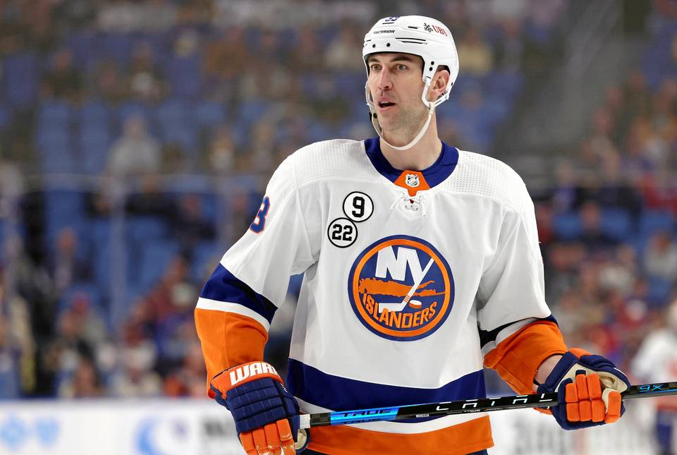 Zdeno Chara sanoi hyvästit liikuttavassa tilaisuudessa – kunnioitti edesmenneen isänsä muistia 1