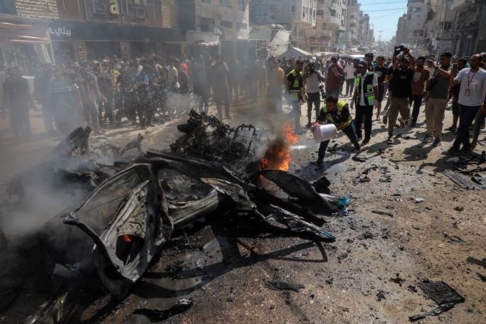 Kolme palestiinalaista kuoli Israelin iskussa Gazan autolla 1