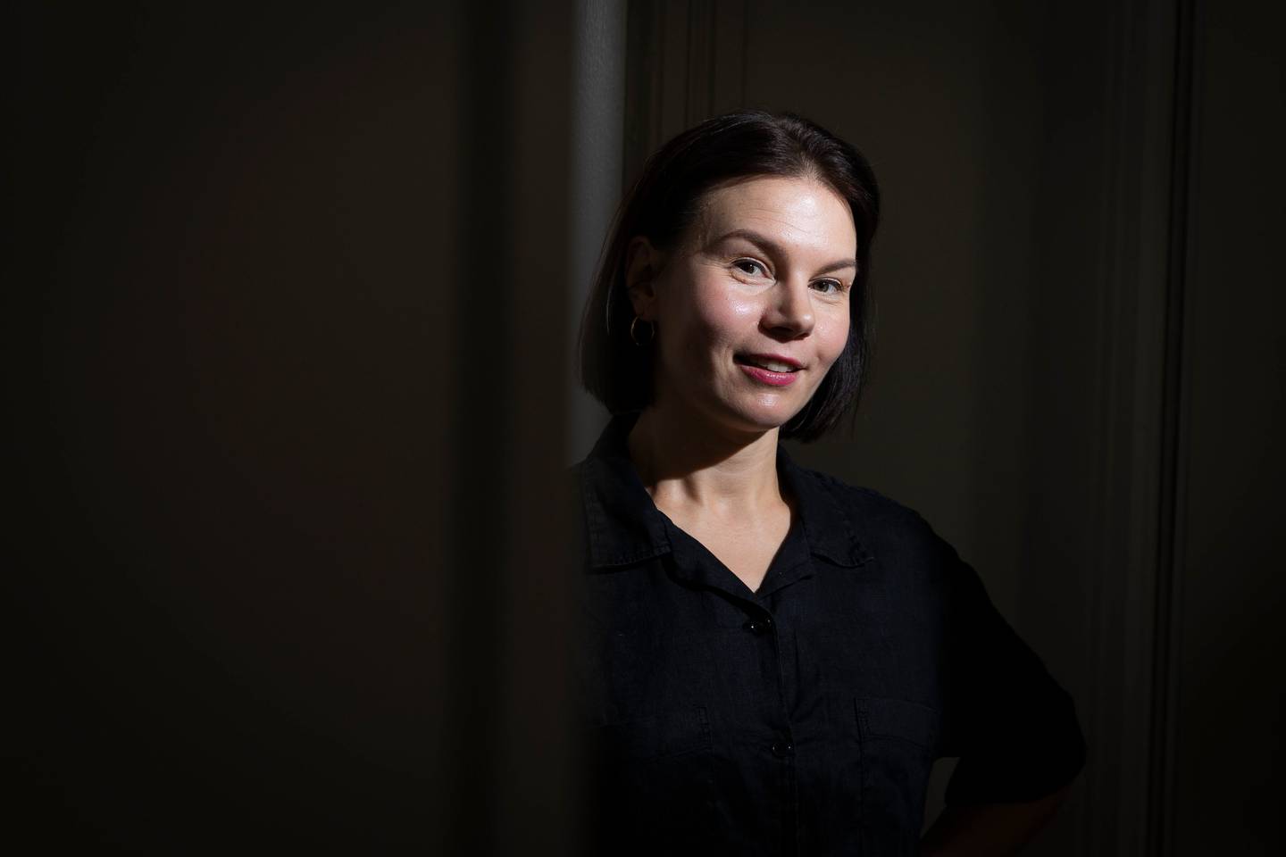 Ahdistus lisääntyy, mutta syitä etsitään väärästä paikasta – psykoterapeutti Emilia Kujalalta suorat sanat nykyilmiöön Ahdistus lisääntyy, mutta syitä etsitään väärästä paikasta – psykoterapeutti Emilia Kujalalta suorat sanat nykyilmiöön 1