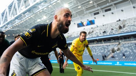 AIK:n Diogo Tomasista potkulautahuhu – seura kumosi väitteen poikkeuksellisella videolla 2 AIK:n Diogo Tomasista potkulautahuhu – seura kumosi väitteen poikkeuksellisella videolla 1