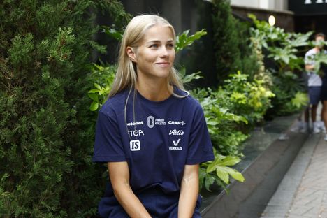 Alisa Vainio ei saa kertoa kengistään 1