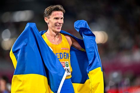 Alisa Vainion idoli Andreas Almgren siirtyy maratonille 2 Alisa Vainion idoli Andreas Almgren siirtyy maratonille 1