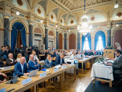 Analyysi: Sdp voi pilata kaiken ihan itse 2 Analyysi: Sdp voi pilata kaiken ihan itse 1
