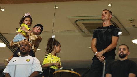 Georgina Rodriguez paljasti Cristiano Ronaldon häiden sijainnin 2 Georgina Rodriguez paljasti Cristiano Ronaldon häiden sijainnin 1