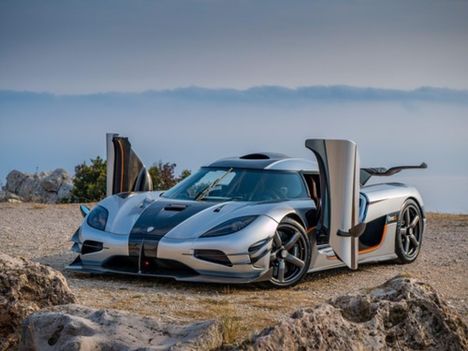 Entinen F1-tähti Adrian Sutil pidätettiin – 18 miljoonan euron arvoinen auto kateissa 4 Entinen F1-tähti Adrian Sutil pidätettiin – 18 miljoonan euron arvoinen auto kateissa 3