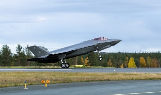 Suomeen saapuivat kaksi ensimmäistä F-35-hävittäjää 1