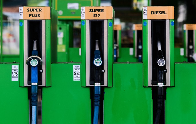 Saksan dieselhinnat ennätyskorkealla – Merzille paine kasvaa 1