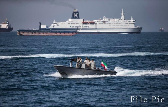 Iran: Öljelaiva räjähti osuttuaan miinoihin Hormuzin salmessa 1