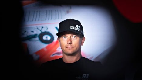 Kimi Räikkönen antoi harvinaisen haastattelun: Kommentoi Antonellia, poikaansa ja Ferraria 2 Kimi Räikkönen antoi harvinaisen haastattelun: Kommentoi Antonellia, poikaansa ja Ferraria 1