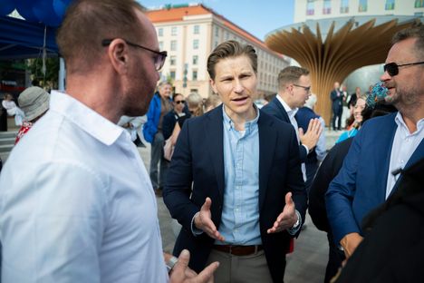 Kokoomus rämpii kannatusalhossa – Orpo kertoo, mikä nyt muuttuu 12 Kokoomus rämpii kannatusalhossa – Orpo kertoo, mikä nyt muuttuu 11