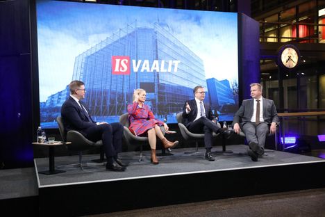 Kommentti: Blokkivaali tekisi kepusta tärkeän miehen, joka ratkaisisi Suomen suunnan 4 Kommentti: Blokkivaali tekisi kepusta tärkeän miehen, joka ratkaisisi Suomen suunnan 3