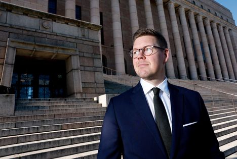Kommentti: Orpon luottomies jysäytti julki kokoomuksen kynnyskysymyksen – äänestäjä voi nyt valita ”veromoukarin” tai ”saksikomppanian” väliltä 3