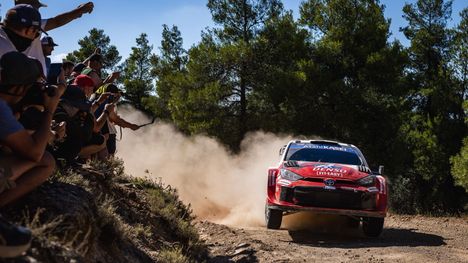 Kreikan MM-ralli: Tilanne kärjessä kiristyy 2 Kreikan MM-ralli: Tilanne kärjessä kiristyy 1