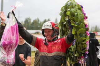 Lahtelaisvalmentajat tuovat hevoset takaisin radalle Jokimaan raviohin 7