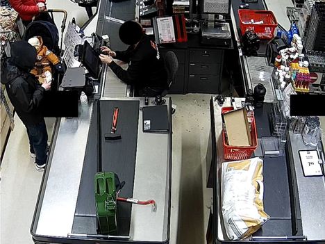Lauttasaaren tuhopoltosta pitkät vankeusrangaistukset kahdelle nuorelle 12 Lauttasaaren tuhopoltosta pitkät vankeusrangaistukset kahdelle nuorelle 11