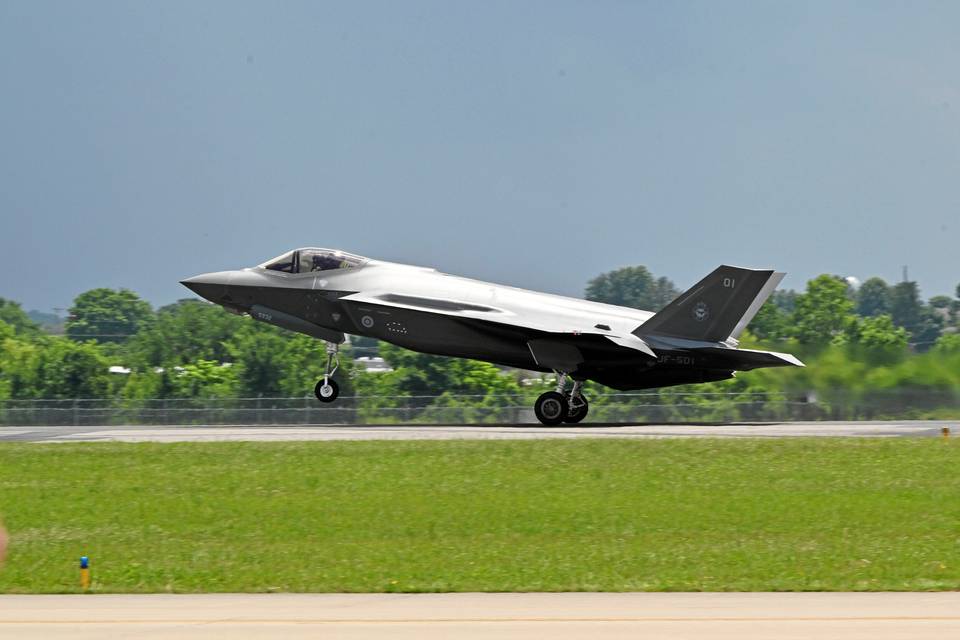 Lentoposti: Ilmavoimien ensimmäiset F-35-hävittäjät ovat matkalla Suomeen – bongattiin Portugalin Azoreilla 1