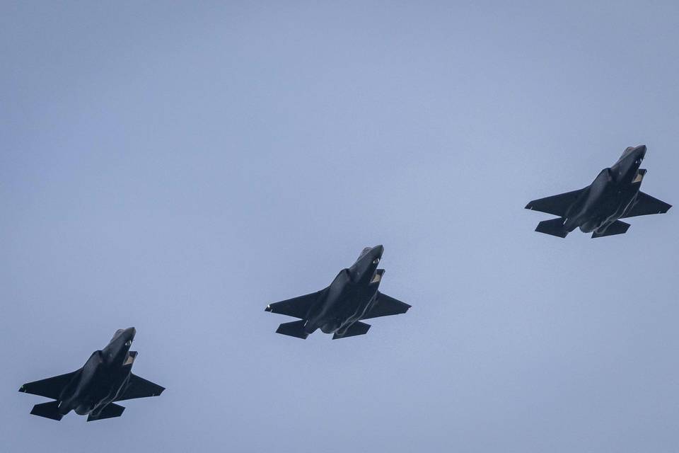 Lentoposti: Suomen ensimmäisten F-35A-hävittäjien määrä saapua tänään Lentoposti: Suomen ensimmäisten F-35A-hävittäjien määrä saapua tänään 1