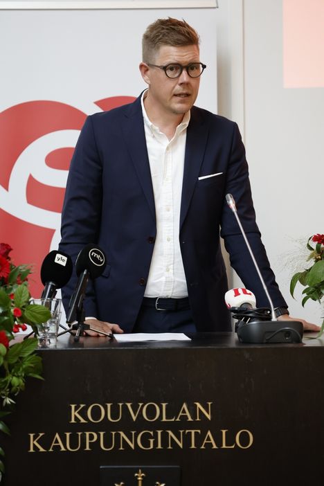 Lindtman lataa kovaa tekstiä perussuomalaisista 3