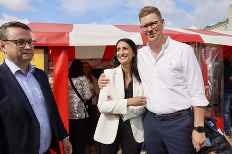 Lindtman lataa kovaa tekstiä perussuomalaisista 5