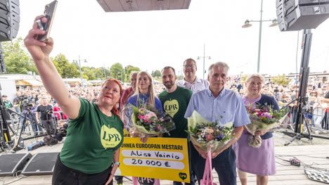 Lappeenranta palkitsi Euroopan mestarin Alisa Vainion 20 000 eurolla 2 Lappeenranta palkitsi Euroopan mestarin Alisa Vainion 20 000 eurolla 1