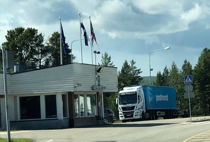 Norja palauttaa rajatarkastukset väliaikaisesti kuningas Harald V:n hautajaisten ajaksi 1