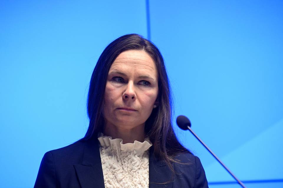Pienten ja keskisuurten yritysten talousnäkymä piristynyt, mutta rekryaikeet eivät ole juuri lisääntyneet Pienten ja keskisuurten yritysten talousnäkymä piristynyt, mutta rekryaikeet eivät ole juuri lisääntyneet 1
