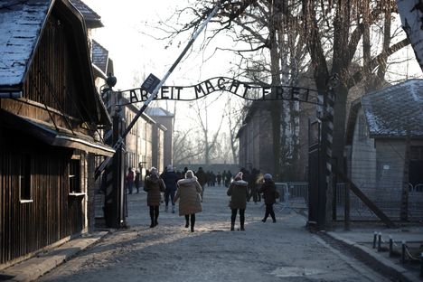 Sami Aittokallio pelaa nyt Auschwitzissa 3
